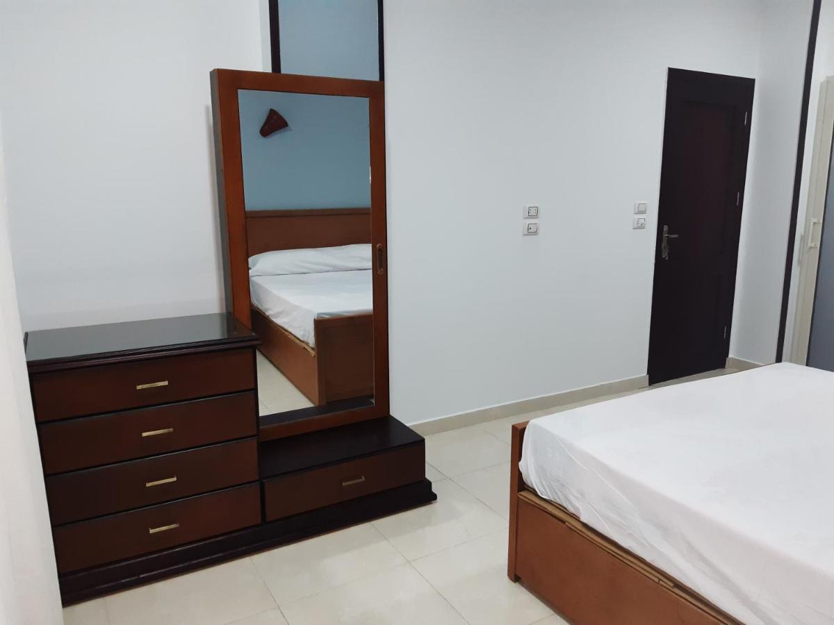 German Dolphin Apartment El Qoseir Bagian luar foto