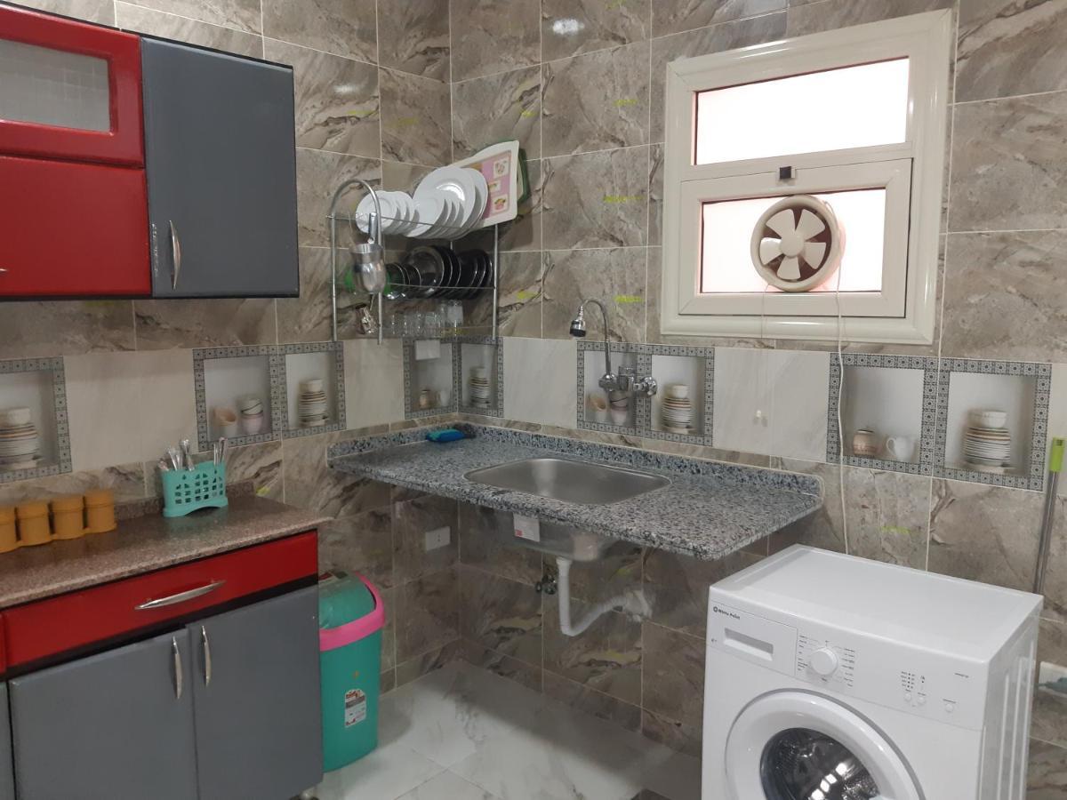 German Dolphin Apartment El Qoseir Bagian luar foto