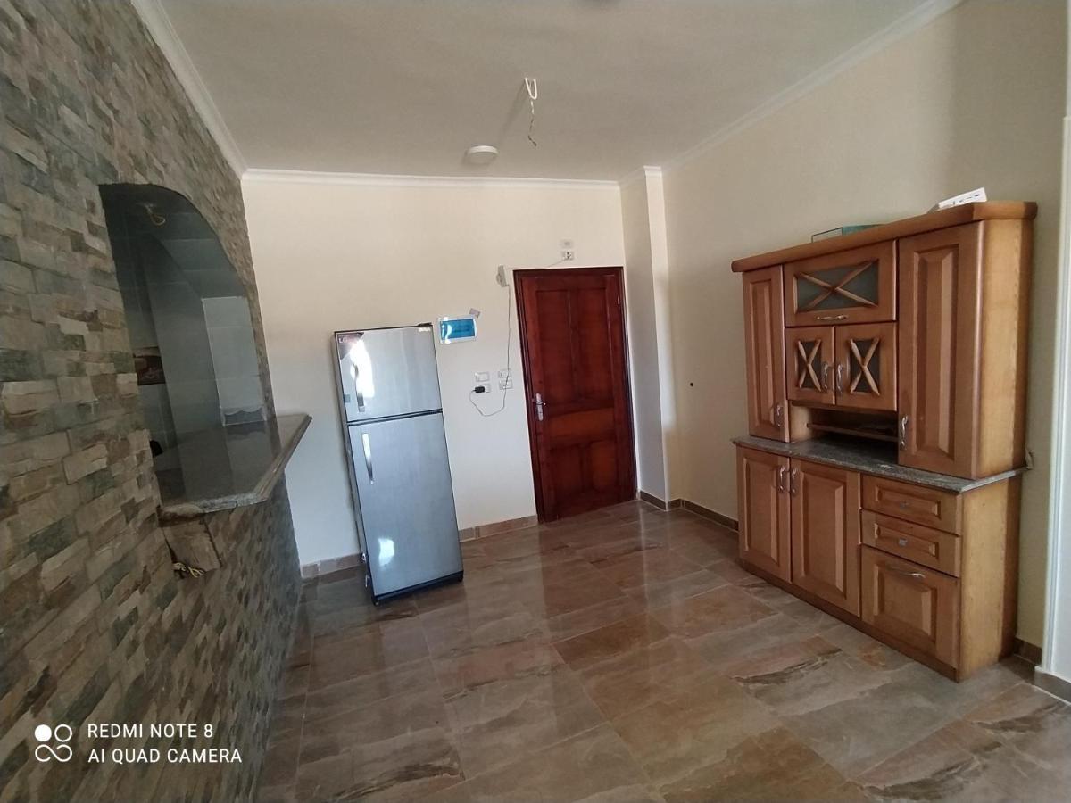 German Dolphin Apartment El Qoseir Bagian luar foto